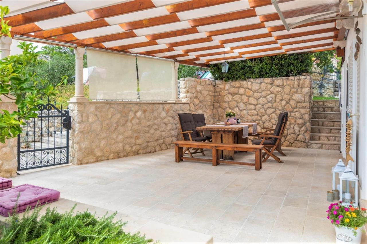 Villa Old Olive, 3Lovelyvillas Podgora Zewnętrze zdjęcie